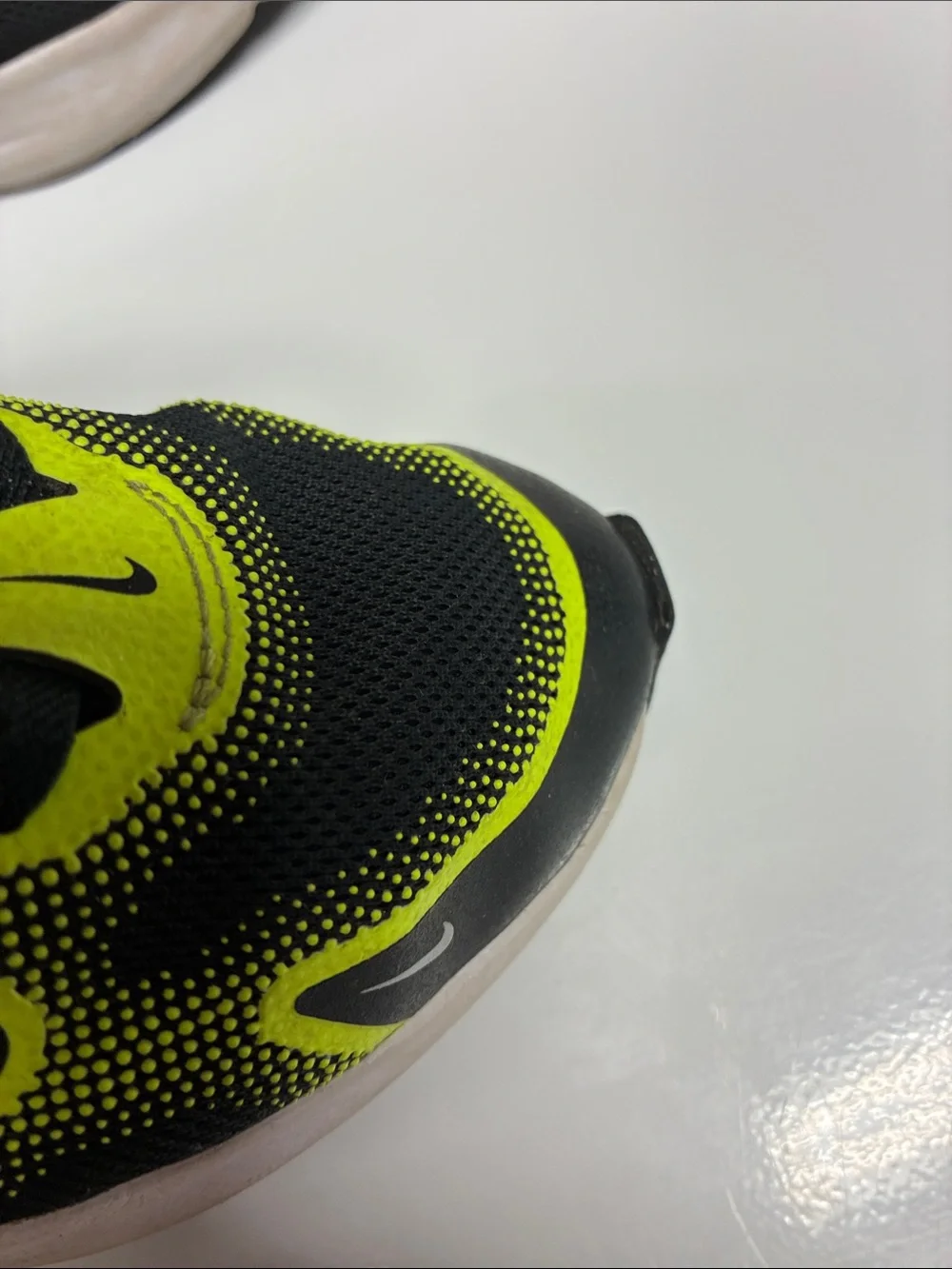 Nike Kids Black and Neon Green Hook-and-Loop Sneakers